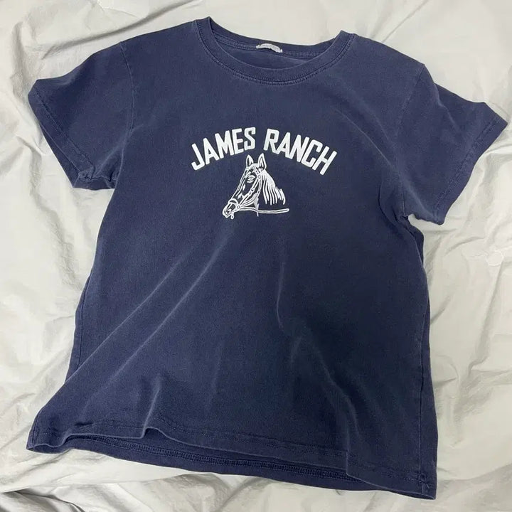 [BUNJANG] Brandy Melville Short Sleeve T-shirt / la 브랜디멜빌 반팔티셔츠