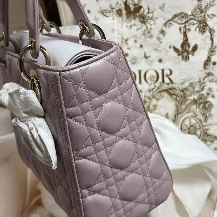 [BUNJANG] Dior Lady Dior Medium Handbag / 레이디디올백 펄핑크/블러쉬핑크 미듐