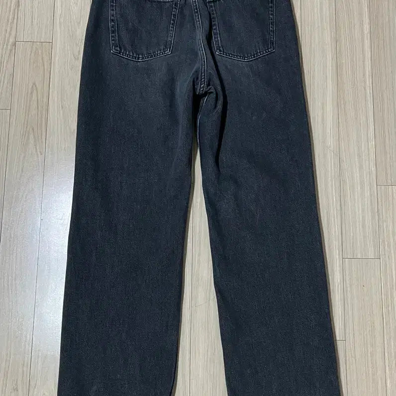 [SOLD OUT] 코스 흑청 코스 loose straight 진