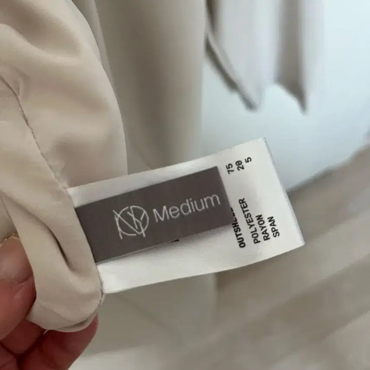 [BUNJANG] Square Neck Midi Dress - Ivory / 스퀘어넥 미디 원피스 M 결혼식 돌잔치 정장원피스