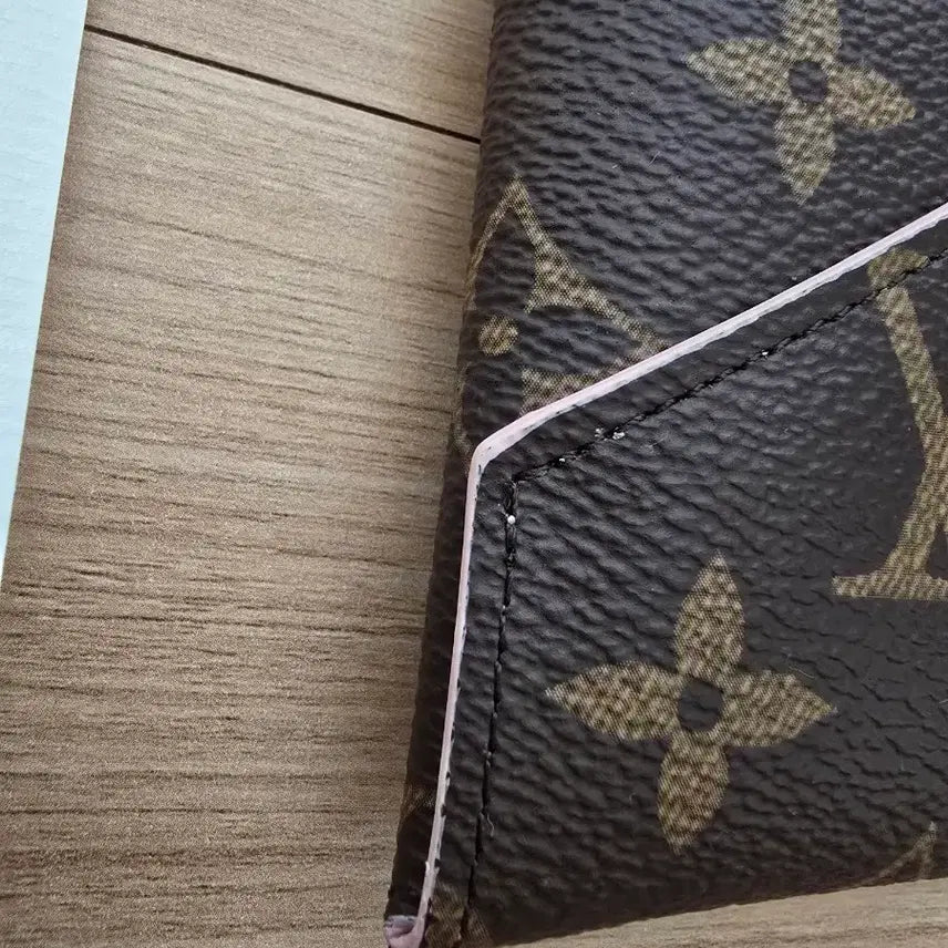 [BUNJANG] Louis Vuitton Kirigami Monogram Large Clutch Bag / 루이비통 키리가미 모노그램 라지  + 부속품