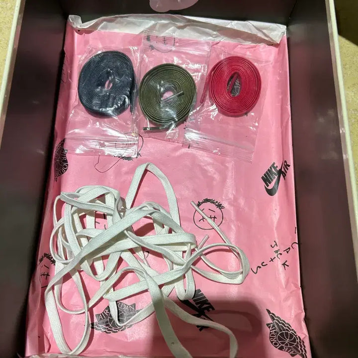 [BUNJANG] Nike Travis Scott Jordan Olive Sneakers / 나이키 트래비스스캇 조던 올리브 260