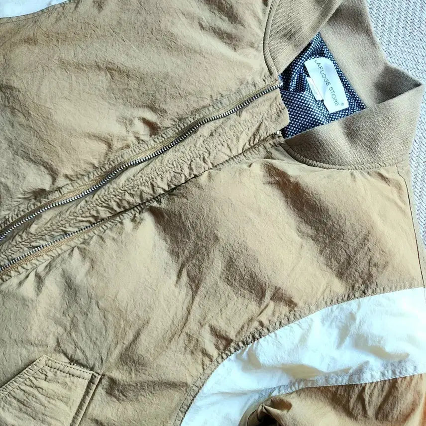 [BUNJANG] Lafayette Store Varsity Padded Jacket / 바시티 패딩 판매