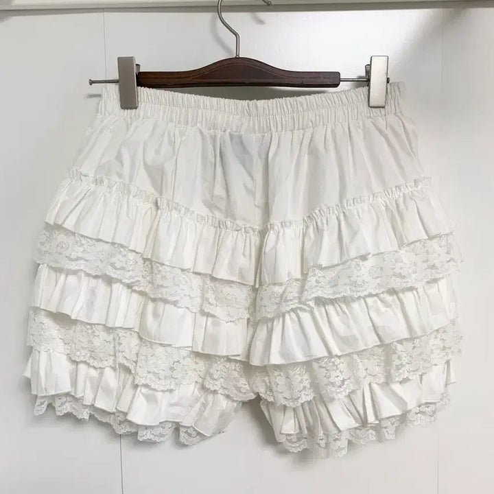 [BUNJANG] Bada Line Lace Bloomer Shorts / 바다라인 레이스 블루머 호박팬츠 반바지