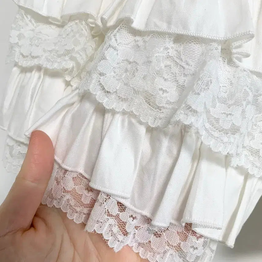 [BUNJANG] Bada Line Lace Bloomer Shorts / 바다라인 레이스 블루머 호박팬츠 반바지