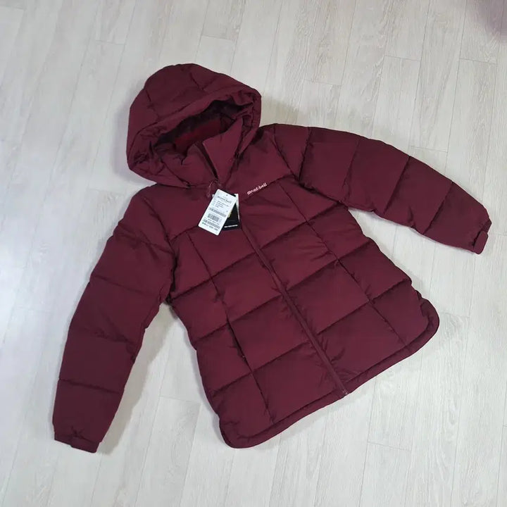 [BUNJANG] Montbell Women's Burgundy Padded Jacket / 새상품) 몽벨패딩 여성패딩 95사이즈 버건디패딩