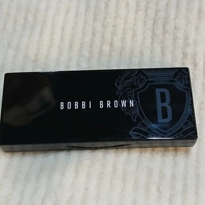 [BUNJANG] Bobbi Brown Smokey Plum Eyeshadow Palette / 바비브라운 아이섀도우 팔레트 -스모키플럼
