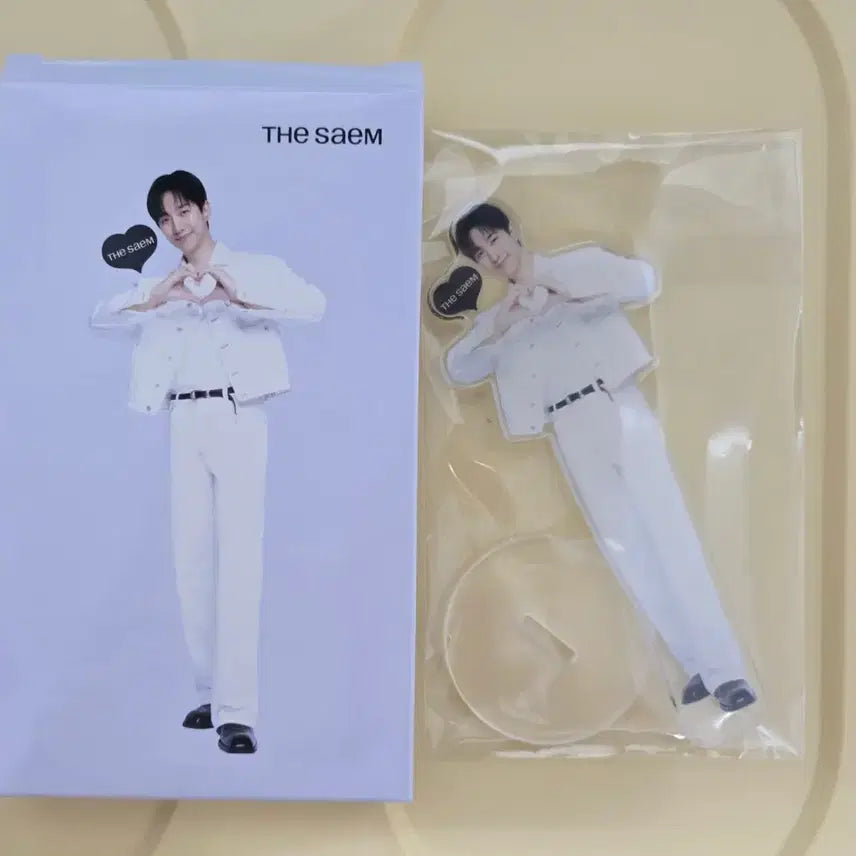 [BUNJANG] 2PM Junho The Saem Standee / 더샘 준호 등신대