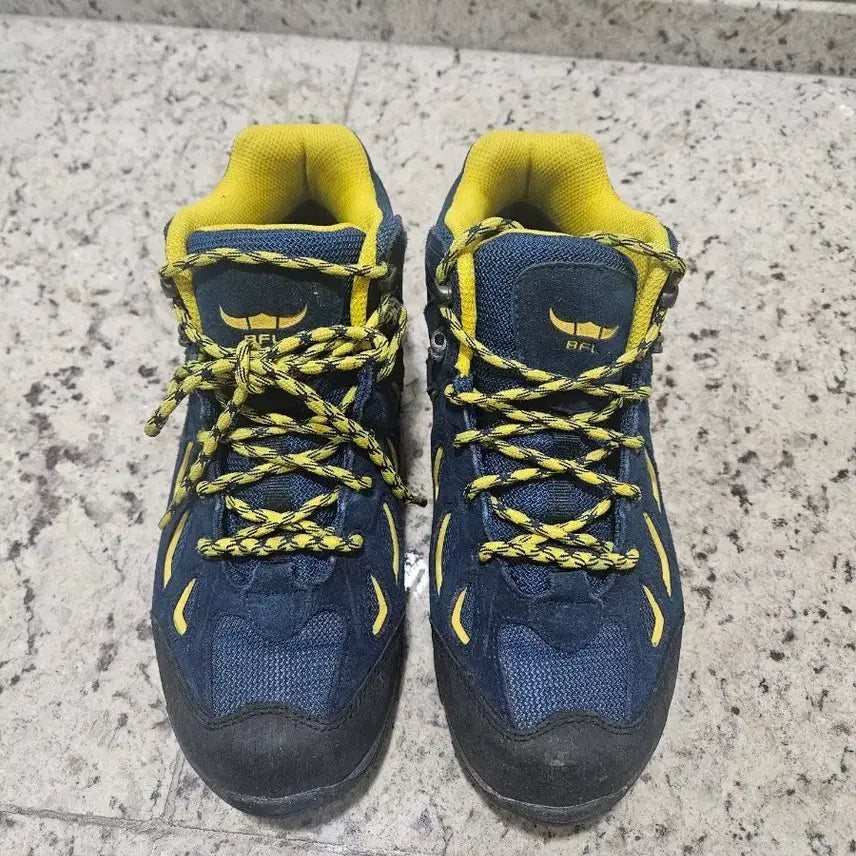 [BUNJANG] Hiking Boots / 등산화 팝니다