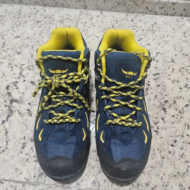 [BUNJANG] Hiking Boots / 등산화 팝니다