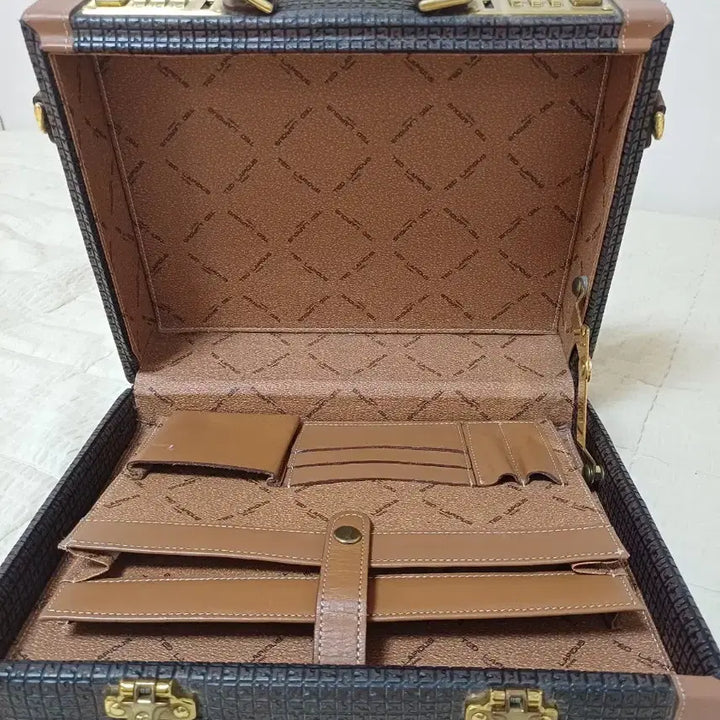 [BUNJANG] Ted Lapidus Vintage Briefcase / 테드 라피두스 빈티지 가방 브리프케이스