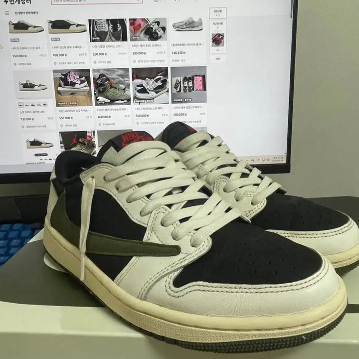 [SOLD OUT] (245~250)나이키 조던1 스캇 올리브 7.5사이즈