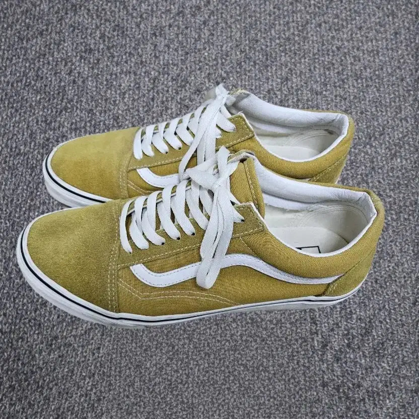 [SOLD OUT] 반스 올드스쿨 스웨이드 275