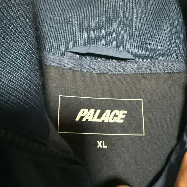 [BUNJANG] Palace Script Jacket Navy - 22FW / 팔라스 스포츠 밋 스크립트 자켓 네이비 - 22FW