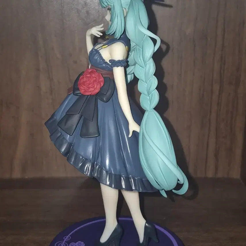[BUNJANG] Hatsune Miku FURYU Figure / 상자 O ) 하츠네미쿠 미쿠 외출 드레스 후류 피규어