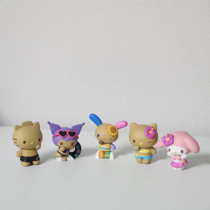 [BUNJANG] Sanrio Tanning Gacha Set (5 Types) / 태닝 산리오 가챠 5종