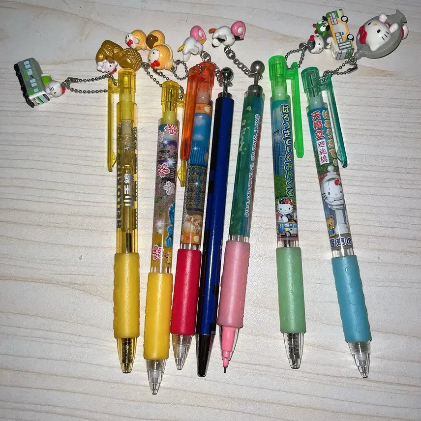 [BUNJANG] Vintage Hello Kitty Bundle Set / 일괄)고전키티볼펜/샤프/키티스트랩/킽스/불상/양파/버스