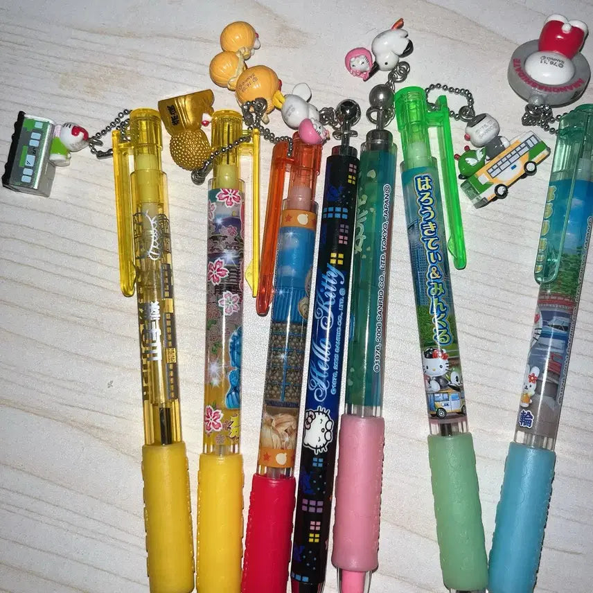 [BUNJANG] Vintage Hello Kitty Bundle Set / 일괄)고전키티볼펜/샤프/키티스트랩/킽스/불상/양파/버스