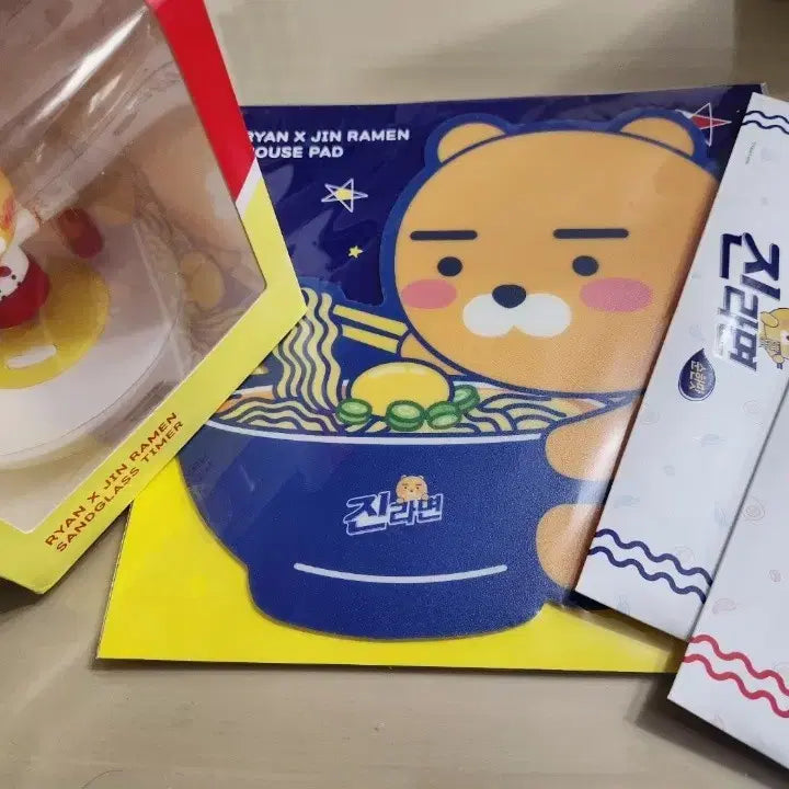 [BUNJANG] Jin Ramen Ryan Set / 미개봉) 진라면 콜라보-라이언세트