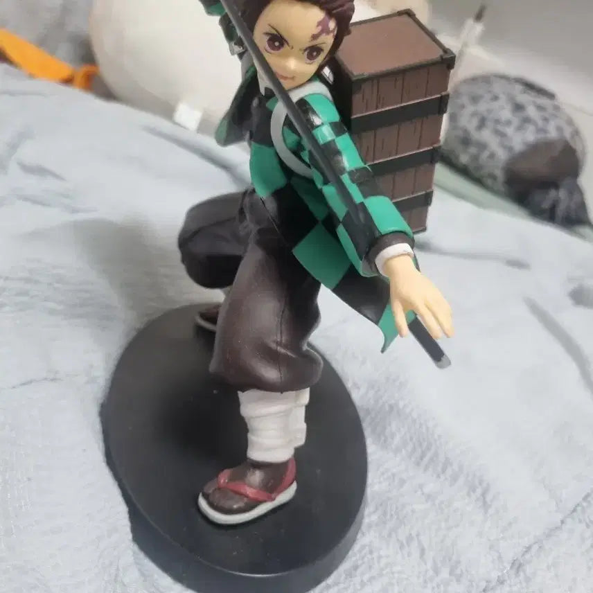 [BUNJANG] Demon Slayer Tanjiro Figure / 귀멸의 칼날 타마도 탄지로 피규어 팝니다