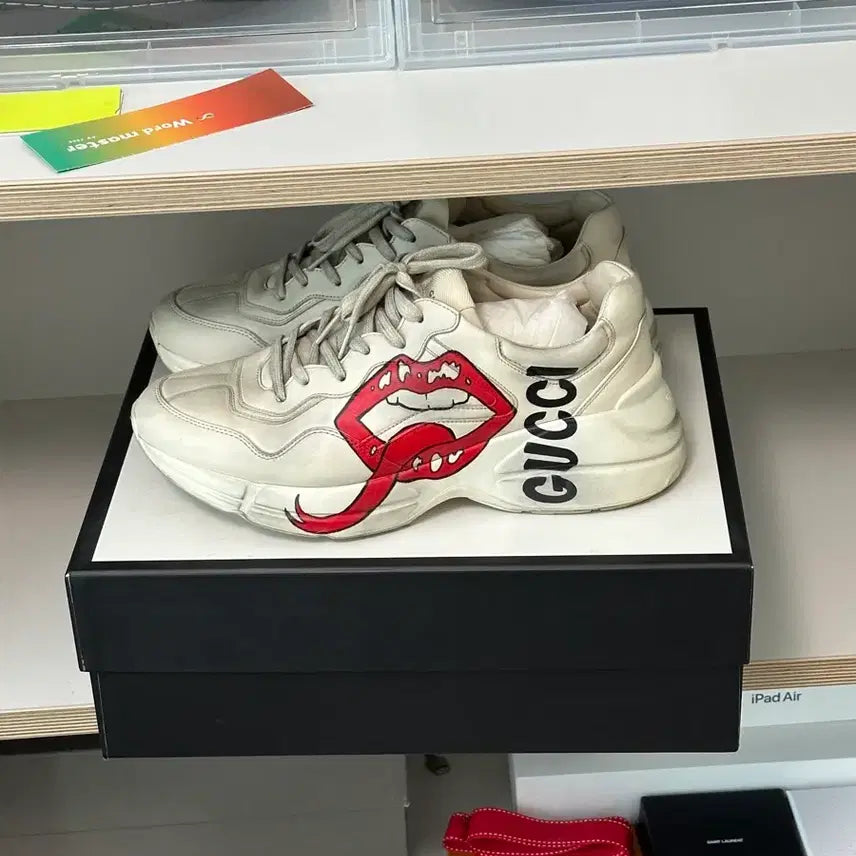 [BUNJANG] Gucci Rhyton Dirty Lips Sneakers / 구찌 라이톤 더티 입술 9사이즈(280) 풀박스 판매합니다