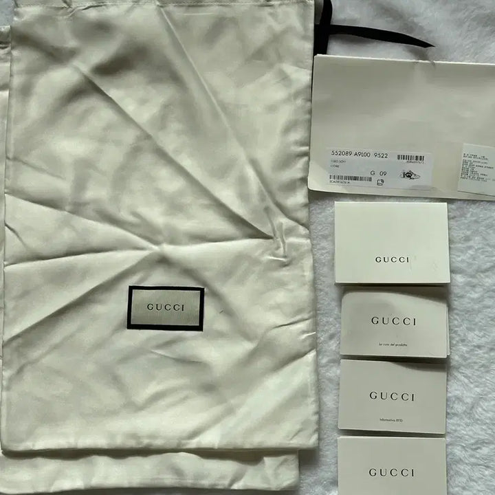 [BUNJANG] Gucci Rhyton Dirty Lips Sneakers / 구찌 라이톤 더티 입술 9사이즈(280) 풀박스 판매합니다