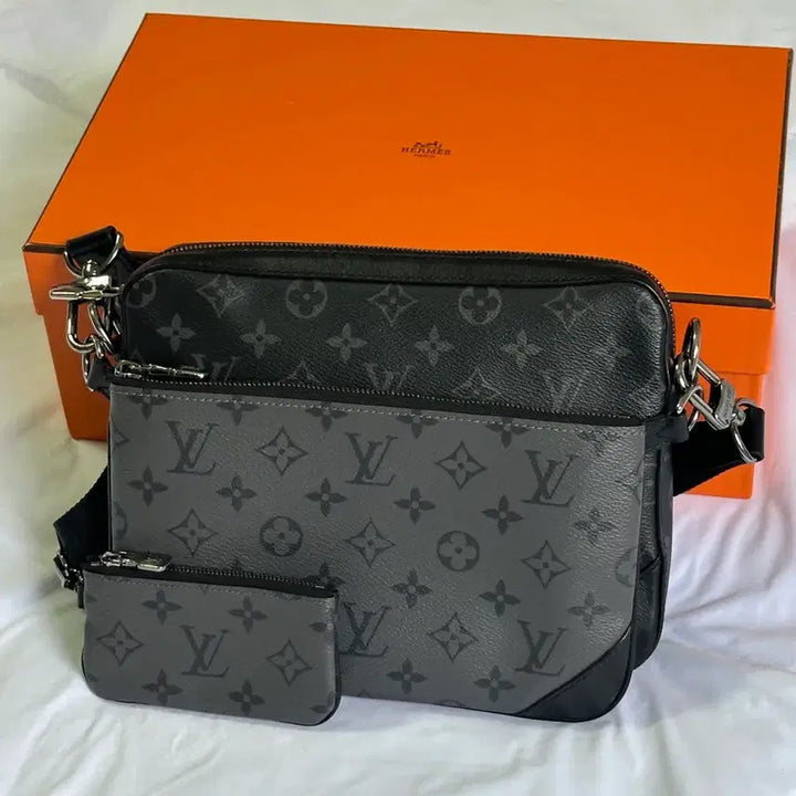 [BUNJANG] Louis Vuitton Trio Messenger Bag / 루이비통 트리오 메신저 백