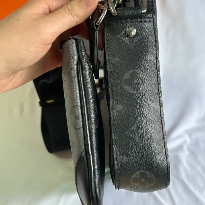 [BUNJANG] Louis Vuitton Trio Messenger Bag / 루이비통 트리오 메신저 백
