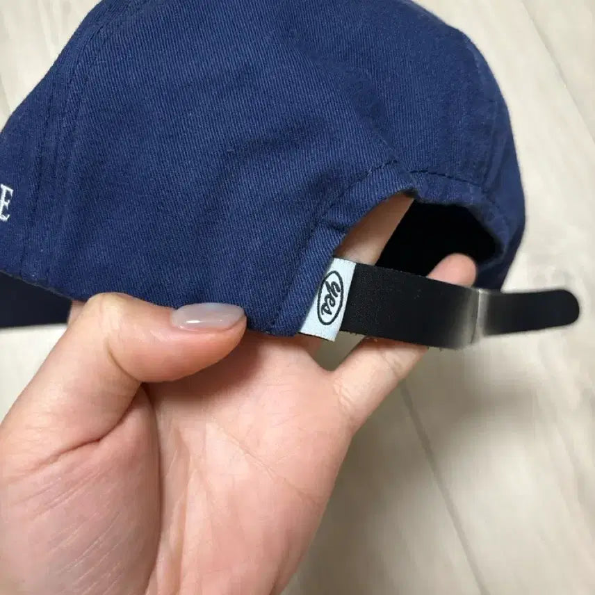 [BUNJANG] yeseyesee Navy Ball Cap / 에스아이씨 모자 yeseyesee