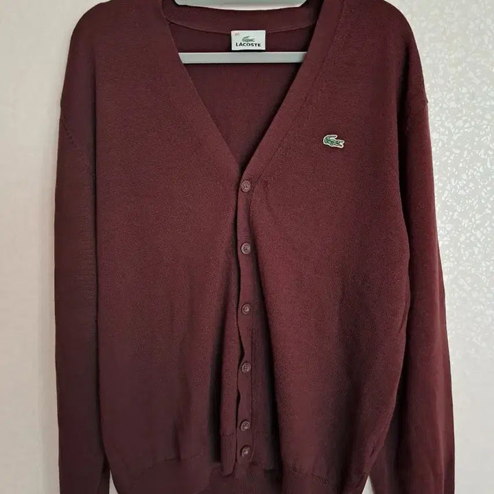 [SOLD OUT] 라코스테 브이넥 가디건 버건디 100