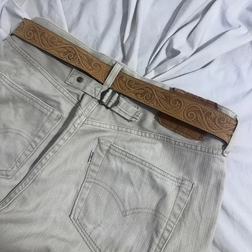 [BUNJANG] Vintage Western Embossed Leather Belt / 빈티지 웨스턴 엠보싱 레더 벨트