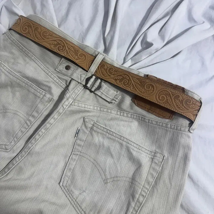 [BUNJANG] Vintage Western Embossed Leather Belt / 빈티지 웨스턴 엠보싱 레더 벨트
