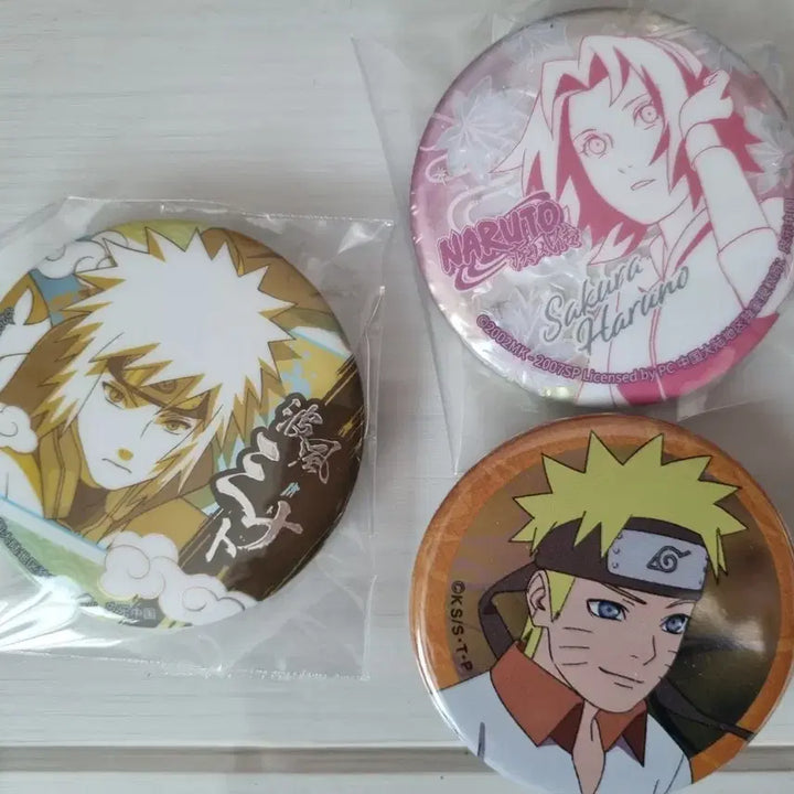 [BUNJANG] Sakura Sasuke Naruto Birthday Party Event Metal Badge Bundle Set / 미나토 사쿠라 사스케 생일 나루토 메탈 캔뱃지  일괄