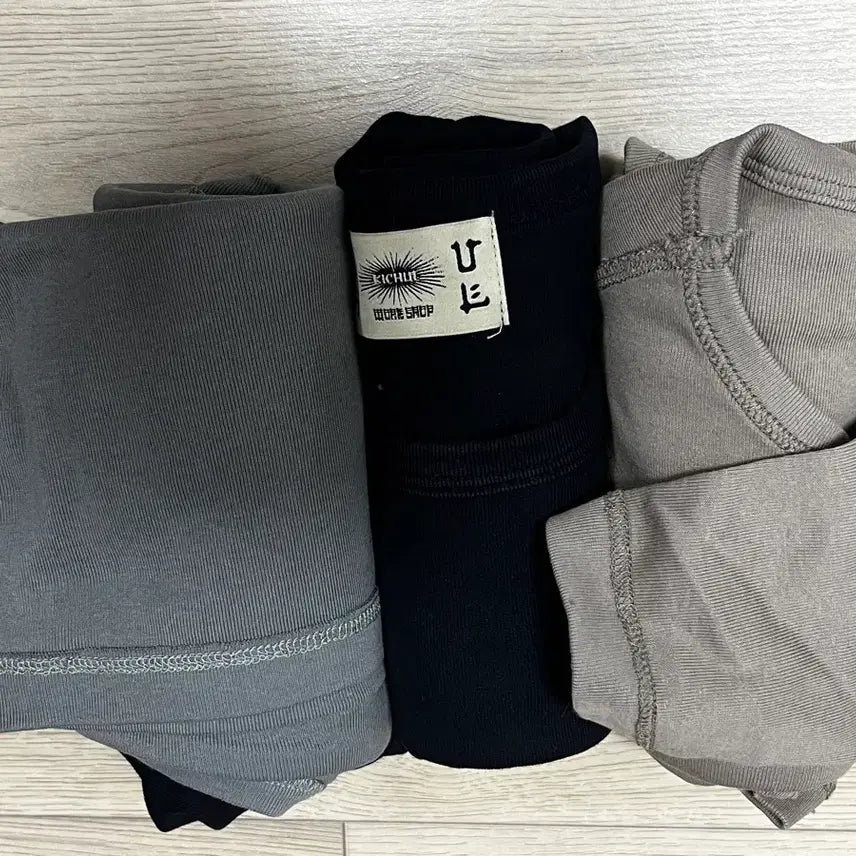 [BUNJANG] Gicheol T-shirts 3-Pack / 기철 티셔츠 3팩