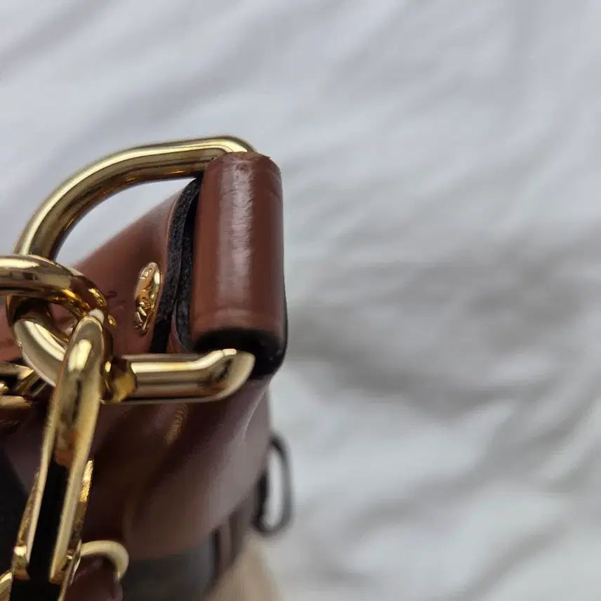 [BUNJANG] Louis Vuitton Loop Hobo Monogram Full Set / 루이비통 루프호보 모노그램 풀세트 (방수 이너백 포함)