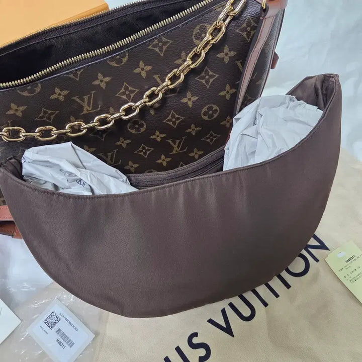 [BUNJANG] Louis Vuitton Loop Hobo Monogram Full Set / 루이비통 루프호보 모노그램 풀세트 (방수 이너백 포함)