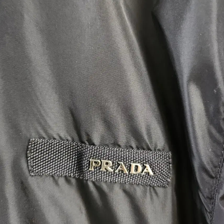 [BUNJANG] Prada Windbreaker (Black) / 프라다 바람막이 m (블랙)