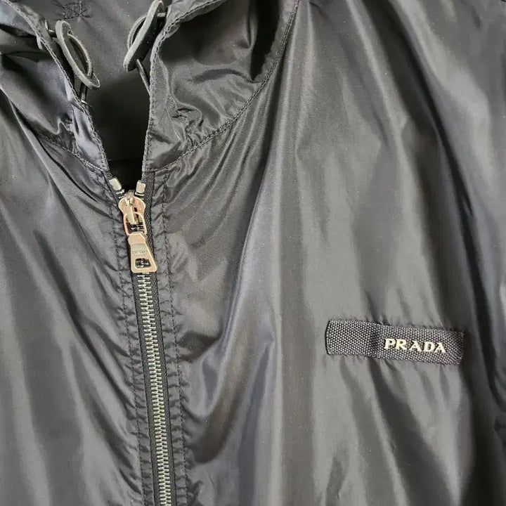[BUNJANG] Prada Windbreaker (Black) / 프라다 바람막이 m (블랙)