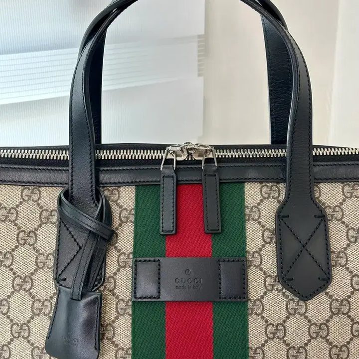 [BUNJANG] Gucci Supreme Duffle Bag / 구찌 수프림 더플백 여행가방 / 구찌 보스턴백