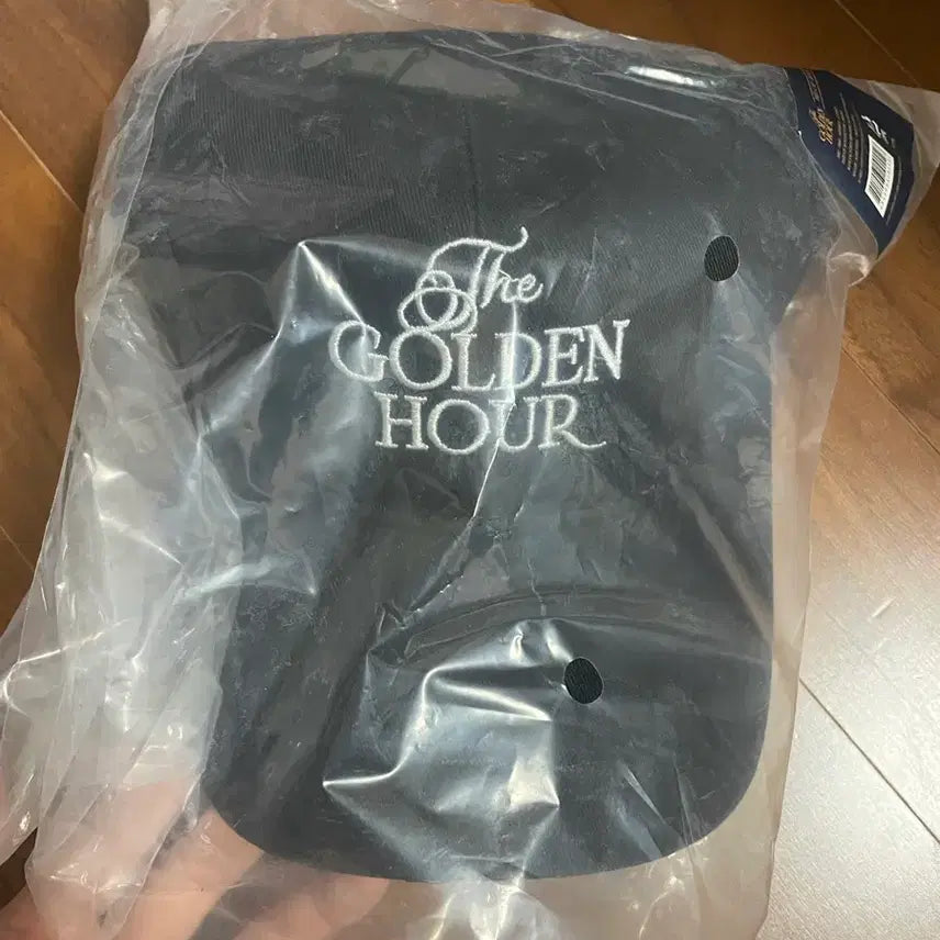 [BUNJANG] IU Golden Hour Ball Cap / 아이유 골든아워 굿즈 볼캡 새상품