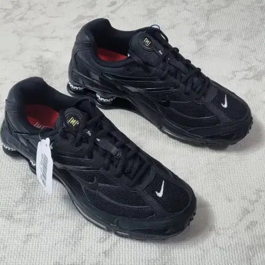 [BUNJANG] Nike Supreme Shox Ride 2 SP Black Sneakers / 나이키 슈프림 샥스 라이드 2 sp 블랙 270
