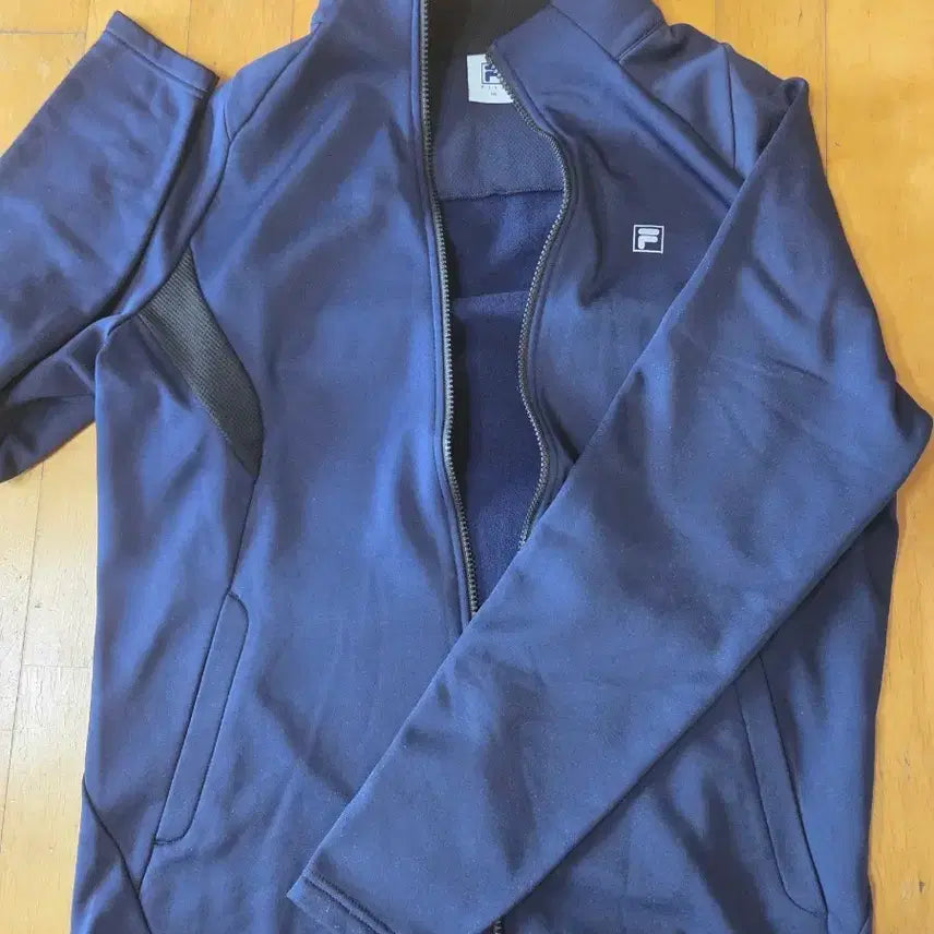 [BUNJANG] FILA Activewear 100 / 필라 운동복 100