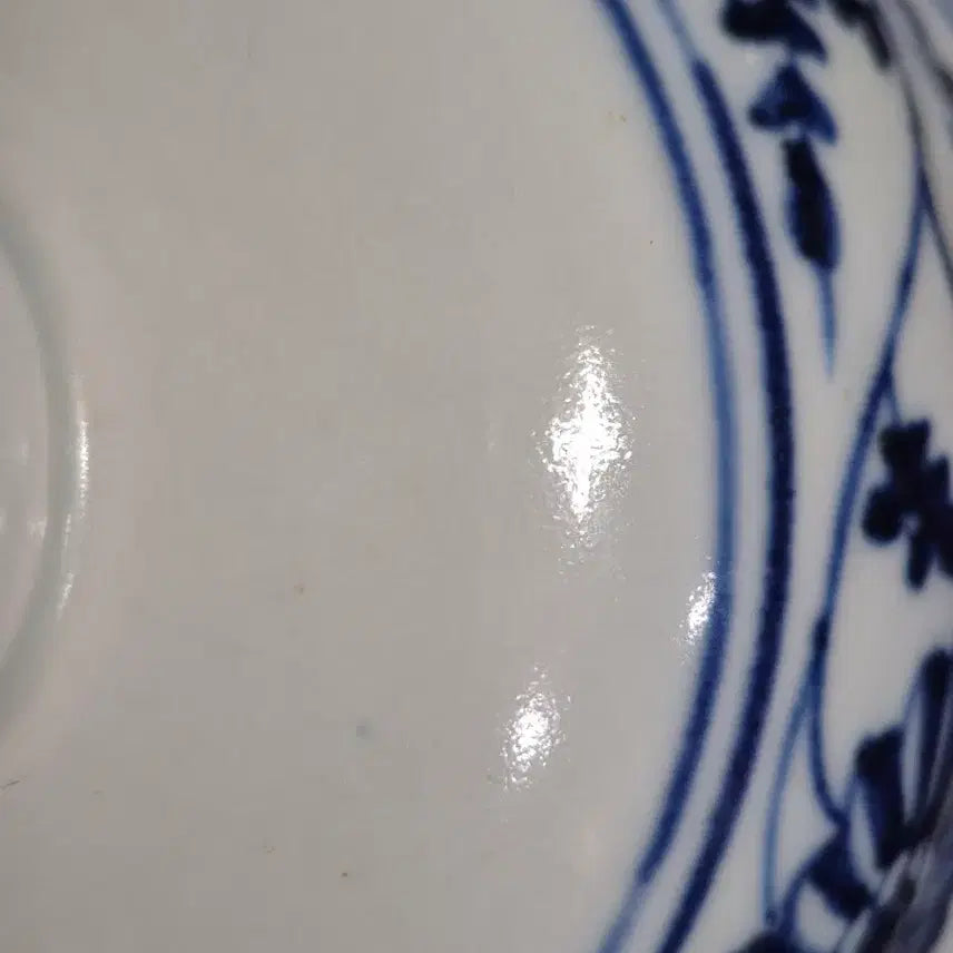 [BUNJANG] White Porcelain Qing Dynasty Cup / 청화 백자 기린 죽절 고족배