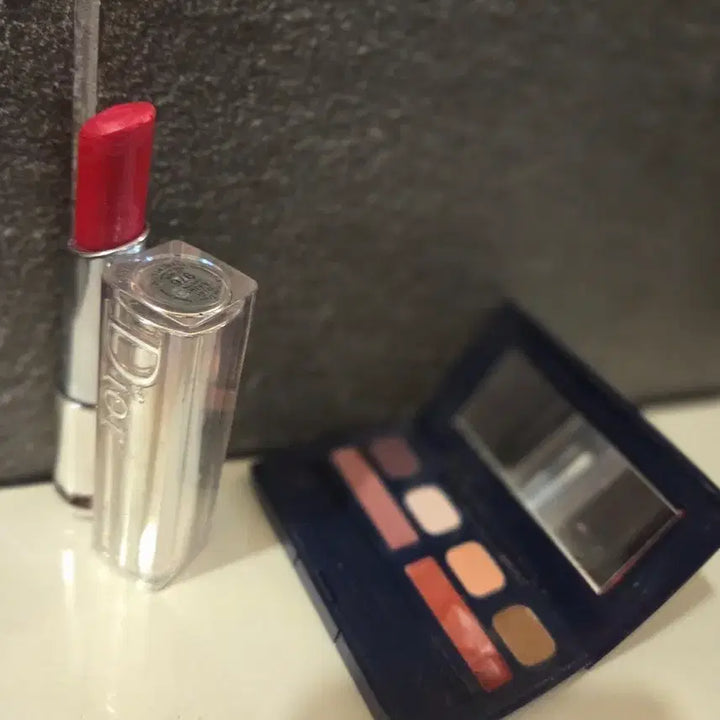 [BUNJANG] Dior Lipstick & Eyeshadow Palette Set / 디올 립스틱 & 아이섀도 팔레트 세트