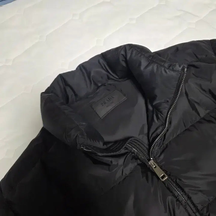 [BUNJANG] Prada Triangle Logo Padded Jacket / 프라다패딩 삼각로고 54사이즈