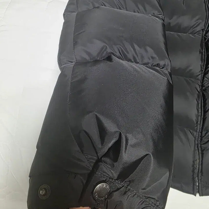 [BUNJANG] Prada Triangle Logo Padded Jacket / 프라다패딩 삼각로고 54사이즈