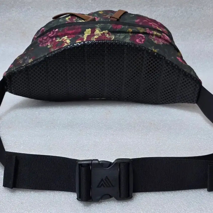 [BUNJANG] Gregory Garden Tapestry Tailmate Hip Pack / 그레고리 GREGORY 가든 태피스트리 테일 메이트 힙색 허리색