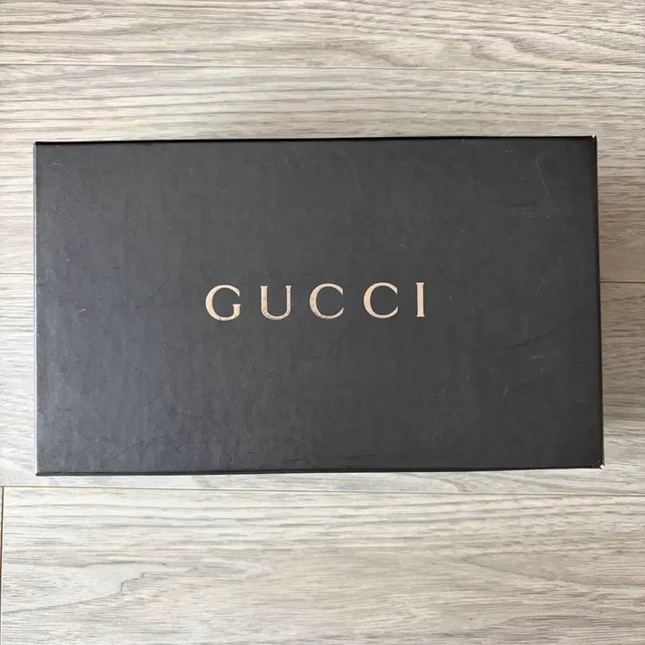 [SOLD OUT] GUCCI 블랙 레더 장지갑