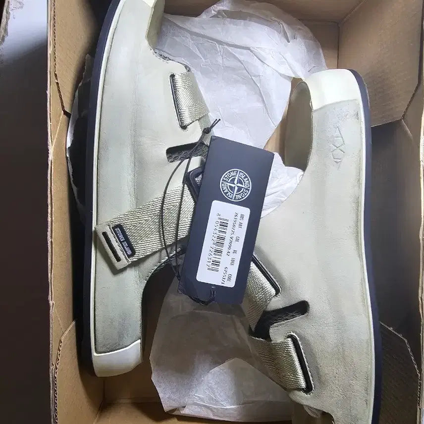 [BUNJANG] Stone Island 22SS Shadow Project Leather Slippers / 스톤아일랜드 22ss 7619s v0029 쉐도우 프로젝트 가죽슬리퍼