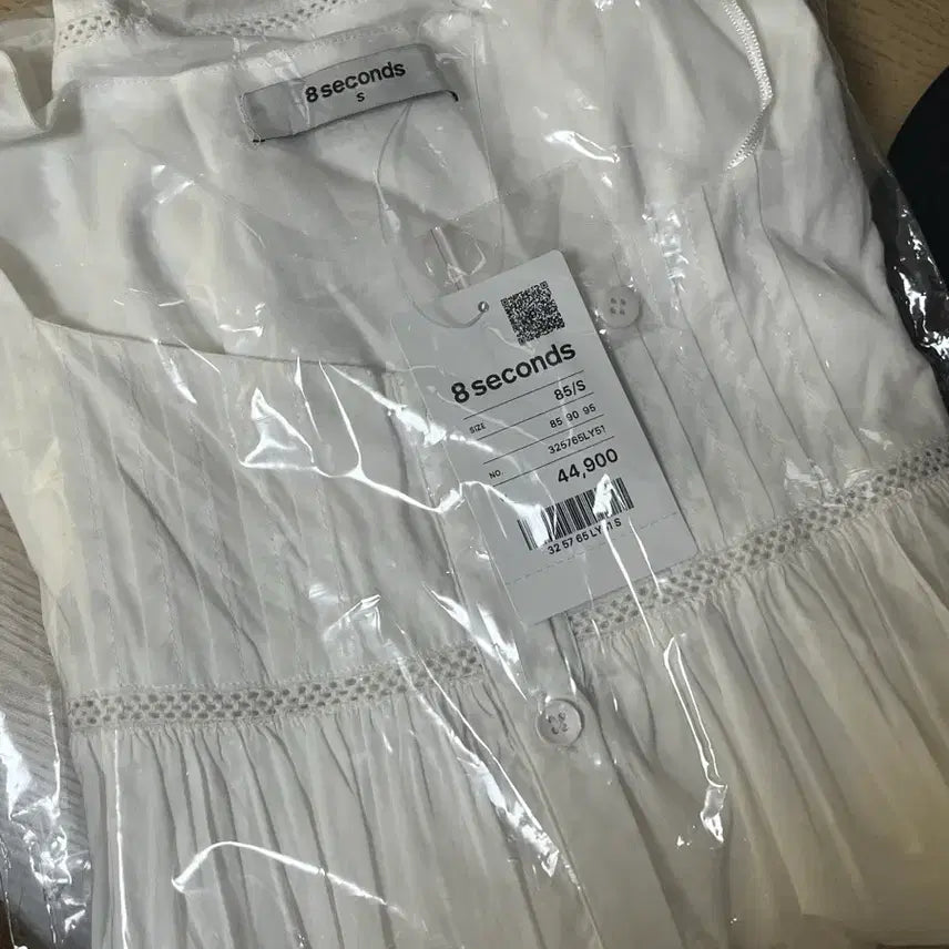 [BUNJANG] 8seconds Sheer Wing Blouse White / 에잇세컨즈 시어 날개 블라우스 화이트 새상품